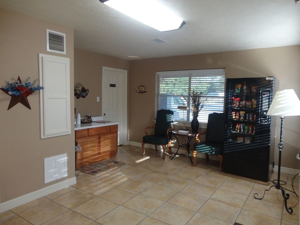 Garden Inn And Suites Silsbee Interior foto